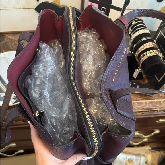 Marc Jacobs RARE Purple Leather Lock and Key Shoulder Bag - Picture 7 of 14